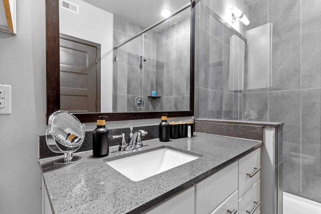 Ferienwohnung Urban Oasis, Pool Gym Dog Park Free Wifi Austin Exterior foto