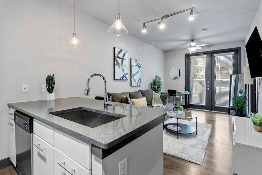 Ferienwohnung Urban Oasis, Pool Gym Dog Park Free Wifi Austin Exterior foto